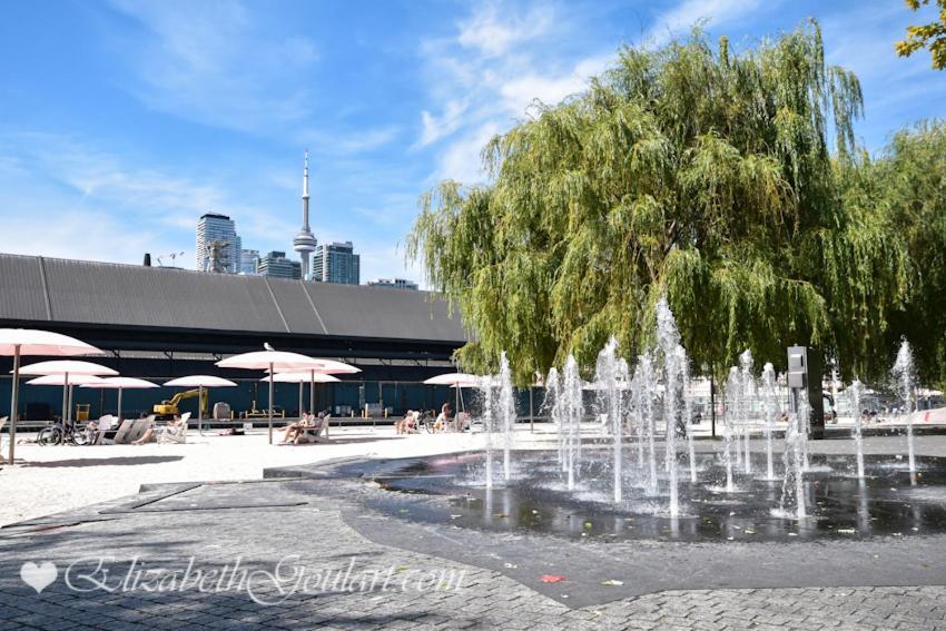 Luxury Condo With Cn Tower View トロント エクステリア 写真